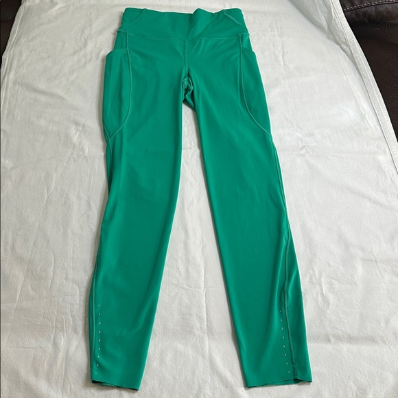 Lululemon Fast and Free High-Rise Tight 25” Pockets *Updated Size 4 - Picture 1 of 9
